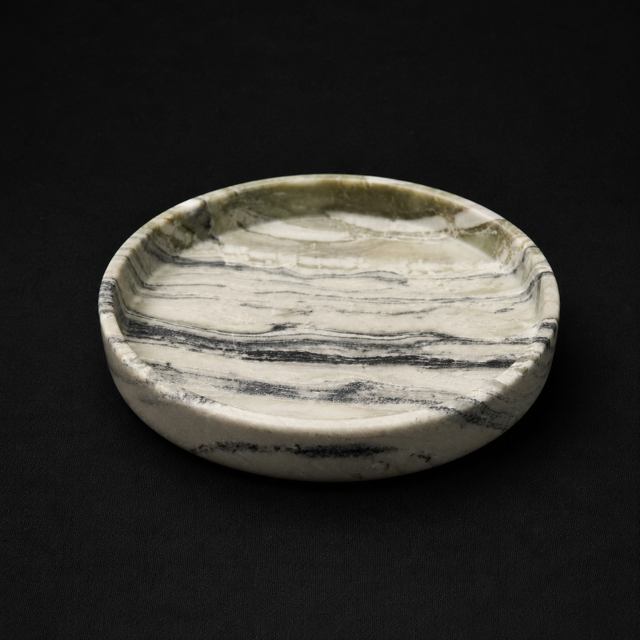 Nocturne Round Tray (SSNP001)